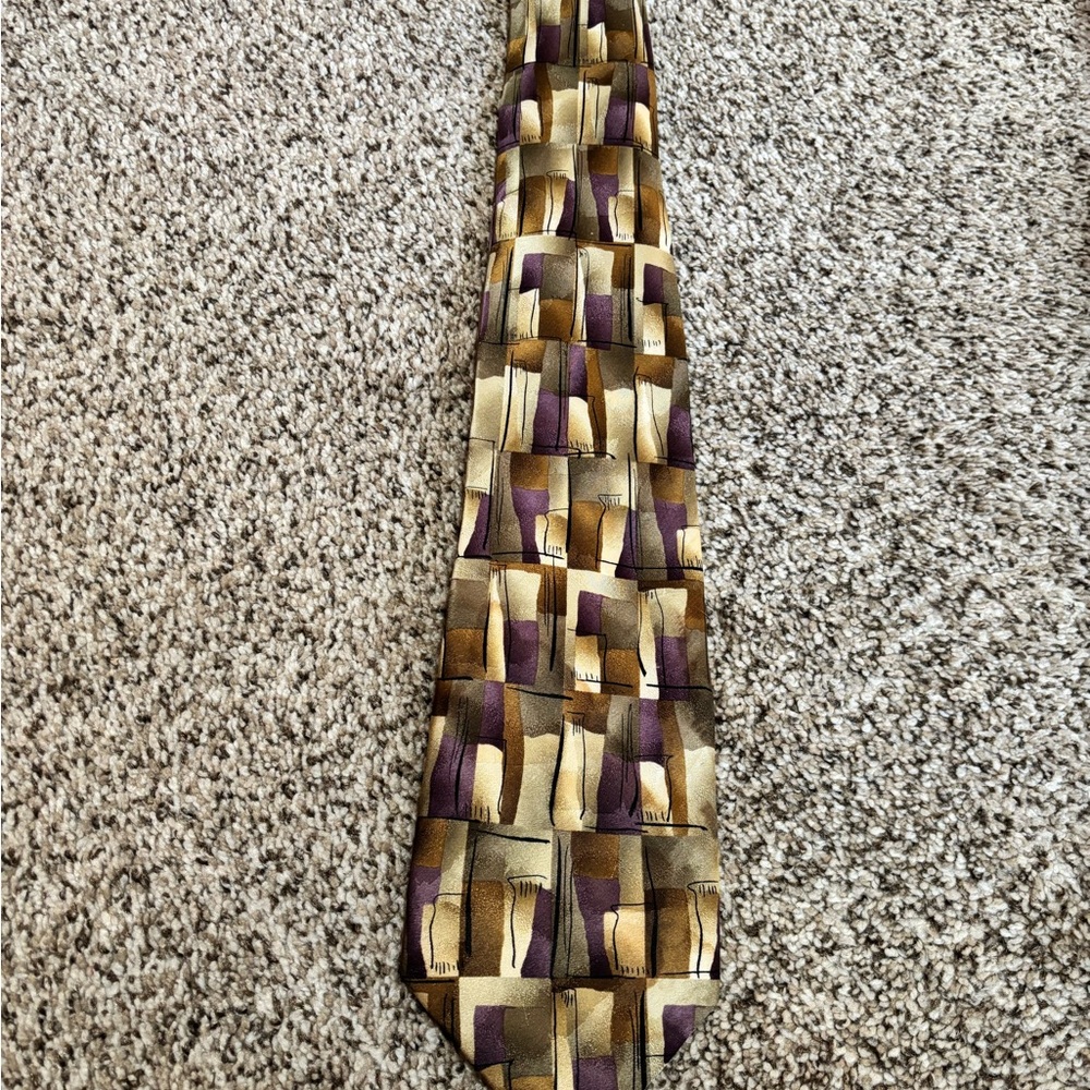 J. Garcia Abstract Tie in Purple and Gold Beehive Collection 42. Silk